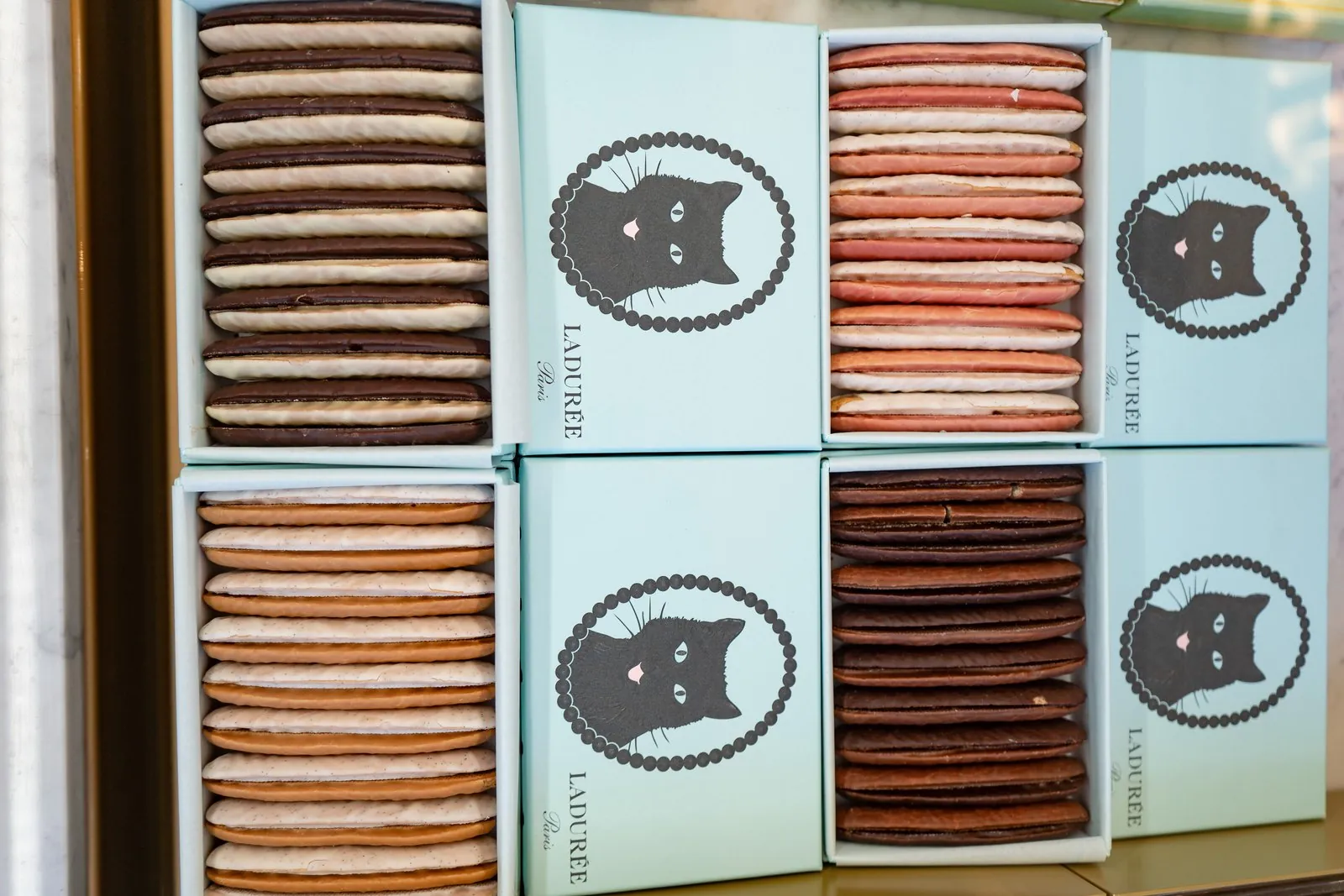 Coffrets de sablés Ladurée